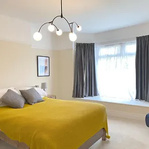 1 Ashford Road Affittacamere